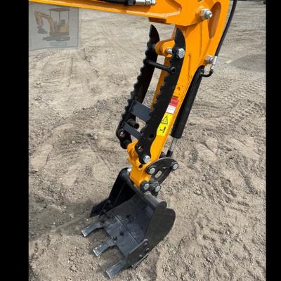 Sale Photo Thumbnail #170