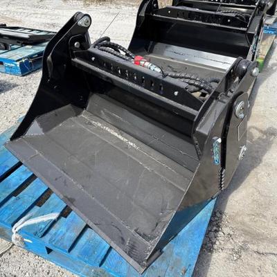 Sale Photo Thumbnail #318