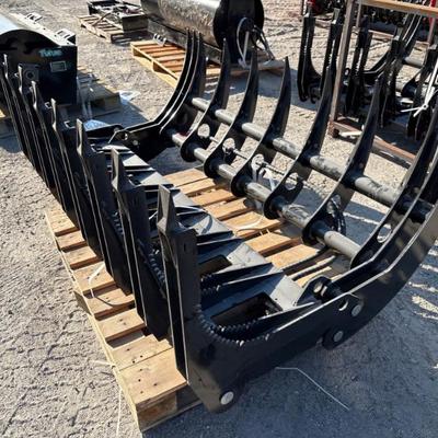 Sale Photo Thumbnail #302