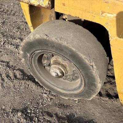 Sale Photo Thumbnail #366