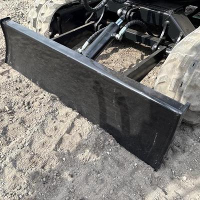 Sale Photo Thumbnail #133