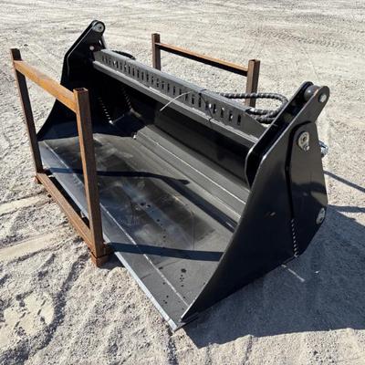 Sale Photo Thumbnail #294