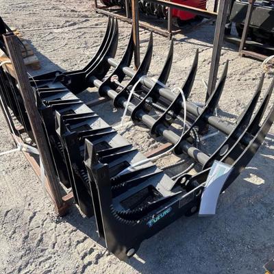 Sale Photo Thumbnail #303