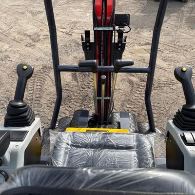 Sale Photo Thumbnail #98