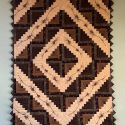 Log Cabin Quilt Wall Hanging by Donna Sharp