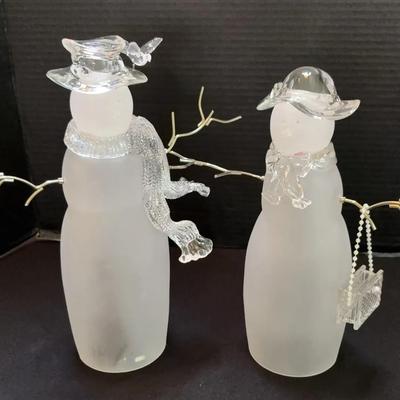 Frosted Snowman & Woman with Magnetic Arms 