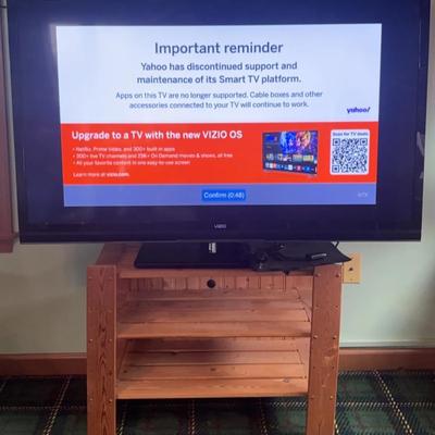 Vizio 55" Lit Razor LED LCD HDTV with Internet Apps plus! Wooden Crate TV Stand