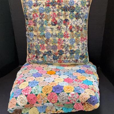 Yo-yo Quilt & Pillow 