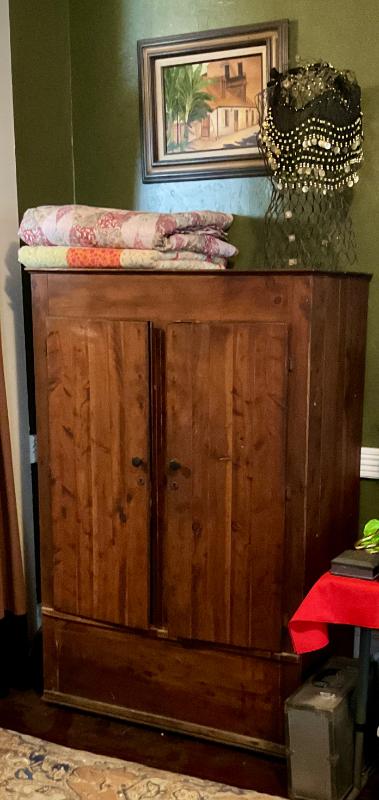 Sale Photo Thumbnail #2