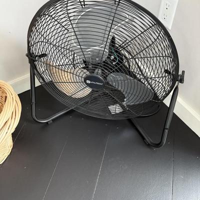 Sale Photo Thumbnail #199