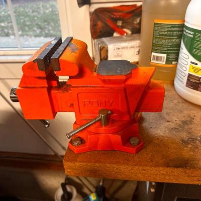 Sale Photo Thumbnail #248