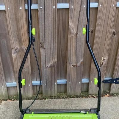 Earthwise 16" Electric Dethatcher