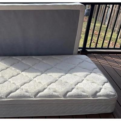 Vaughan-Bassett Wooden Bed Frame With Mattress & Box Spring (BED #4)