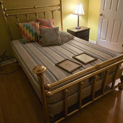 Sale Photo Thumbnail #26