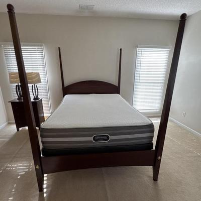 Sale Photo Thumbnail #100