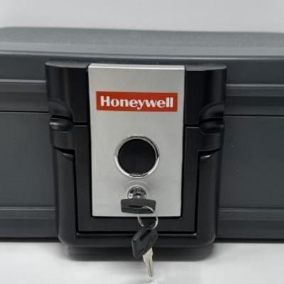 Sale Photo Thumbnail #227