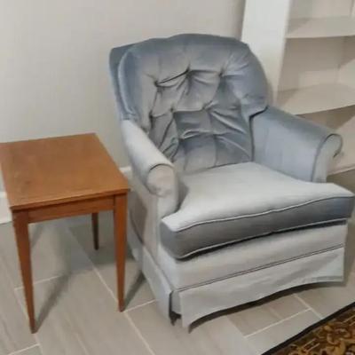 Swivel Rocker Chair With Wood Side Table