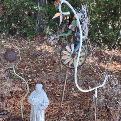 Metal Lawn Art and St Francis of Assissi Concrete statue