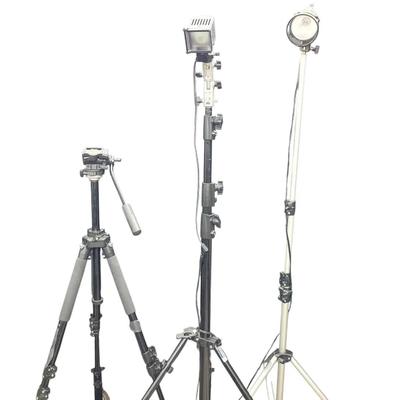 AL102 Photography Light Stands 1
