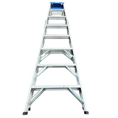 MI427 - Werner 8ft Aluminum Ladder 