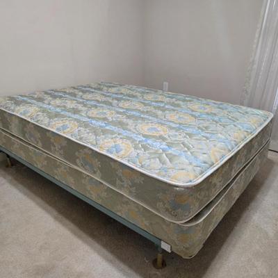 Sale Photo Thumbnail #45