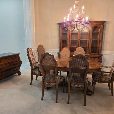 Sale Photo Thumbnail #4