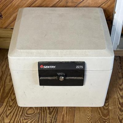 Sale Photo Thumbnail #634