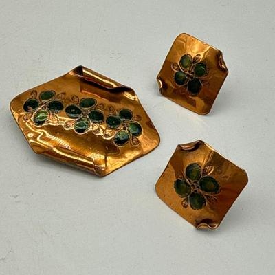 Sale Photo Thumbnail #568