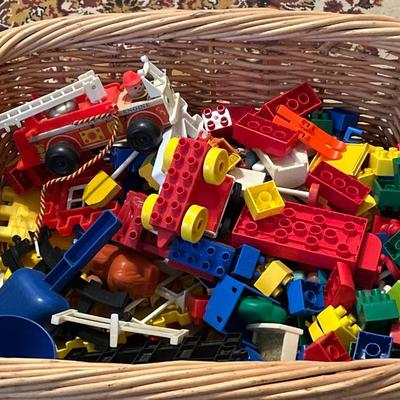 Sale Photo Thumbnail #492