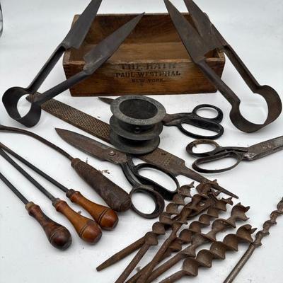 Sale Photo Thumbnail #683