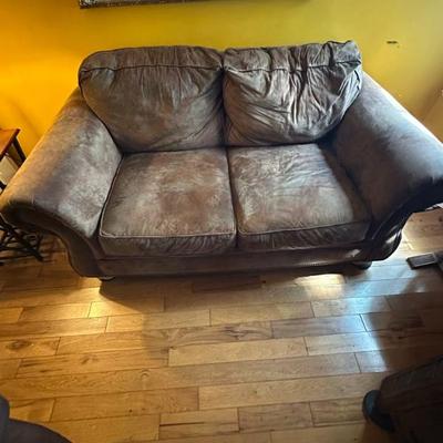 Sale Photo Thumbnail #90