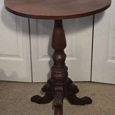 Vintage Pedestal Side Table with Claw-Foot Base