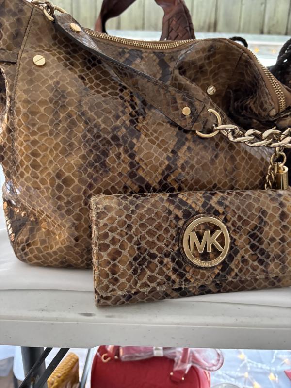 Sale Photo Thumbnail #53