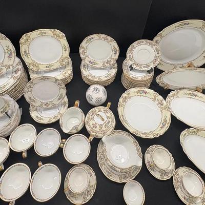 Set of Paul Muller Selb The Stirling China & Broyhill Ceramic Orb