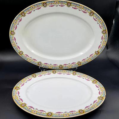 (2) Signed Victoria (Czech) Rose Garland VIT34 Platters