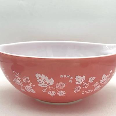 13” 4-Quart PYREX Pink Gooseberry Cinderella Nesting Bowl #444