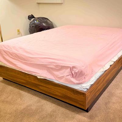 Thoroughly Modern Bedframe