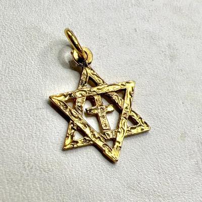 18K Gold Pendant — Star of David Jewelry