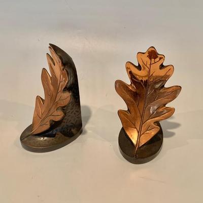 Sale Photo Thumbnail #68: Oak leaf bookends