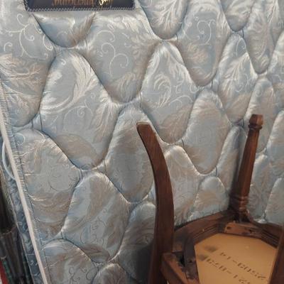 Sale Photo Thumbnail #46