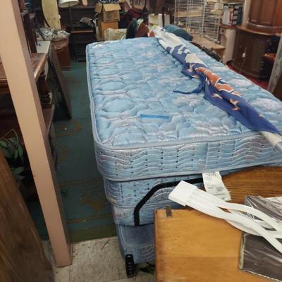 Sale Photo Thumbnail #26