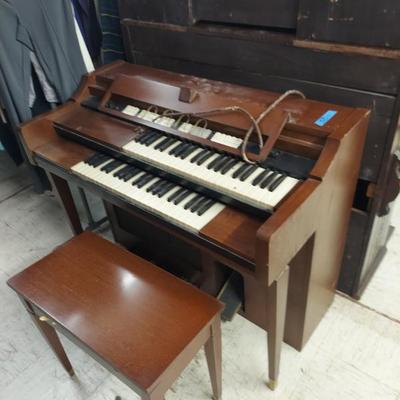 Sale Photo Thumbnail #2