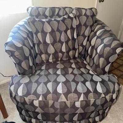 Sale Photo Thumbnail #29