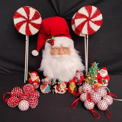Vintage Christmas Santa Décor Lot – Mixed Pieces
