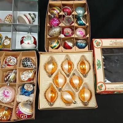 Mid-Century Ornaments 2- 2.5 " Diameter 