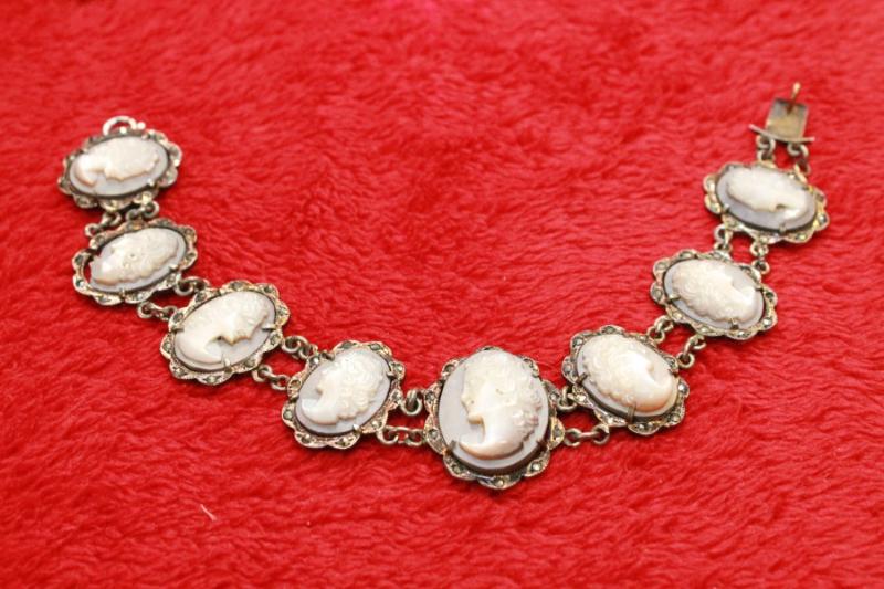 Sale Photo Thumbnail #41