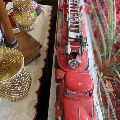 Sale Photo Thumbnail #102