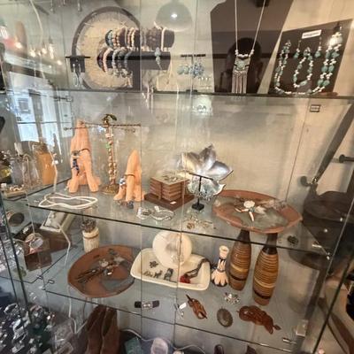 Sale Photo Thumbnail #60