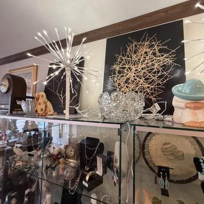 Sale Photo Thumbnail #65