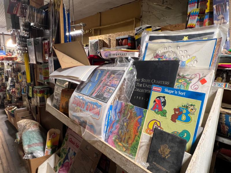 Sale Photo Thumbnail #127